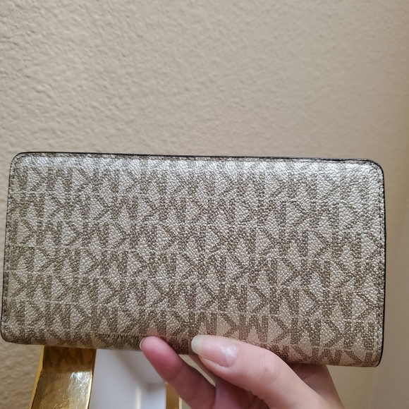 Michael kors Jet Set Charm Medium Wallet In the Box - Picture 7 of 8